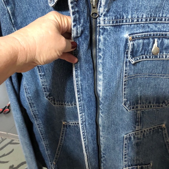 Jacket - Picture 5 of 7